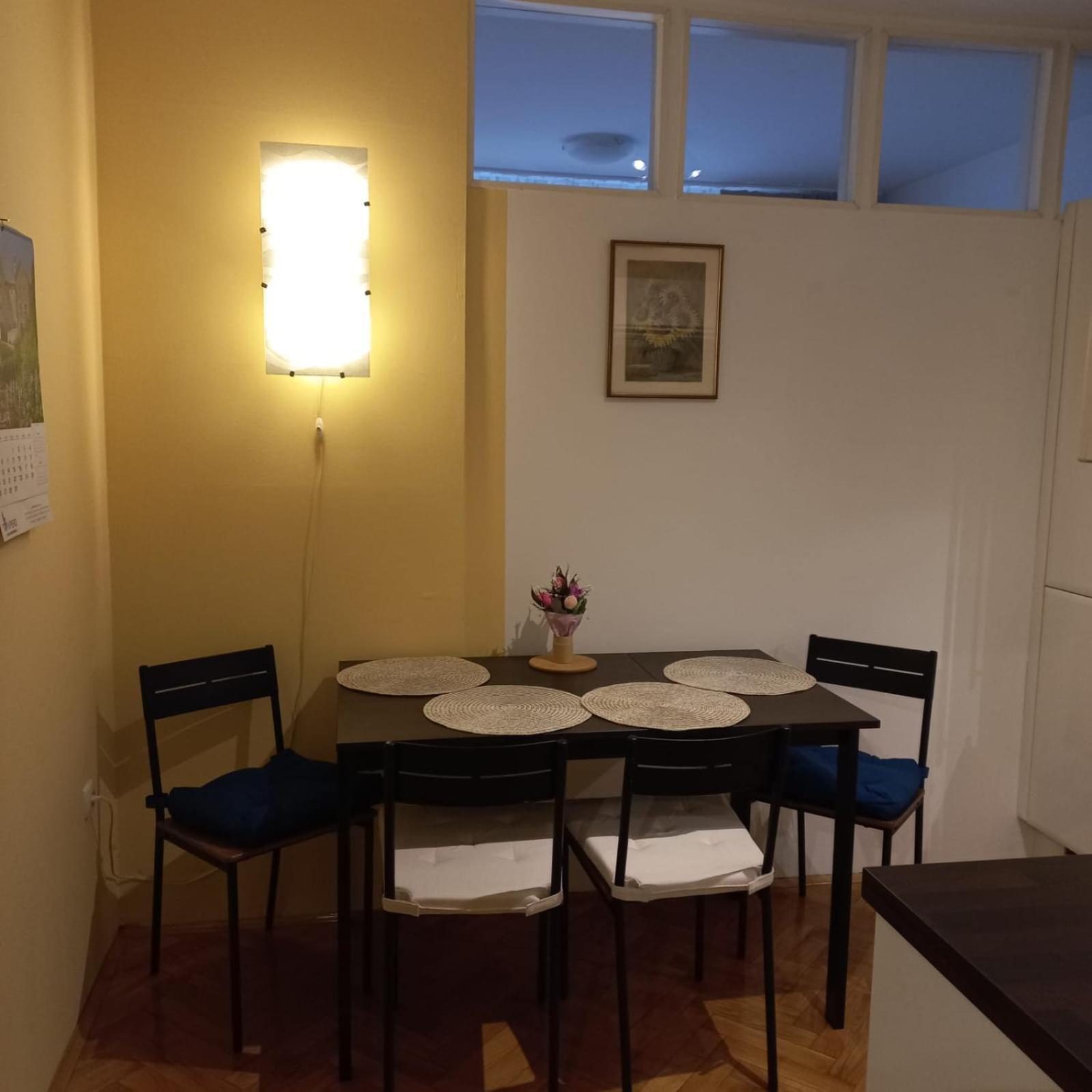Apartment Blue Moon Ljubljana Bagian luar foto