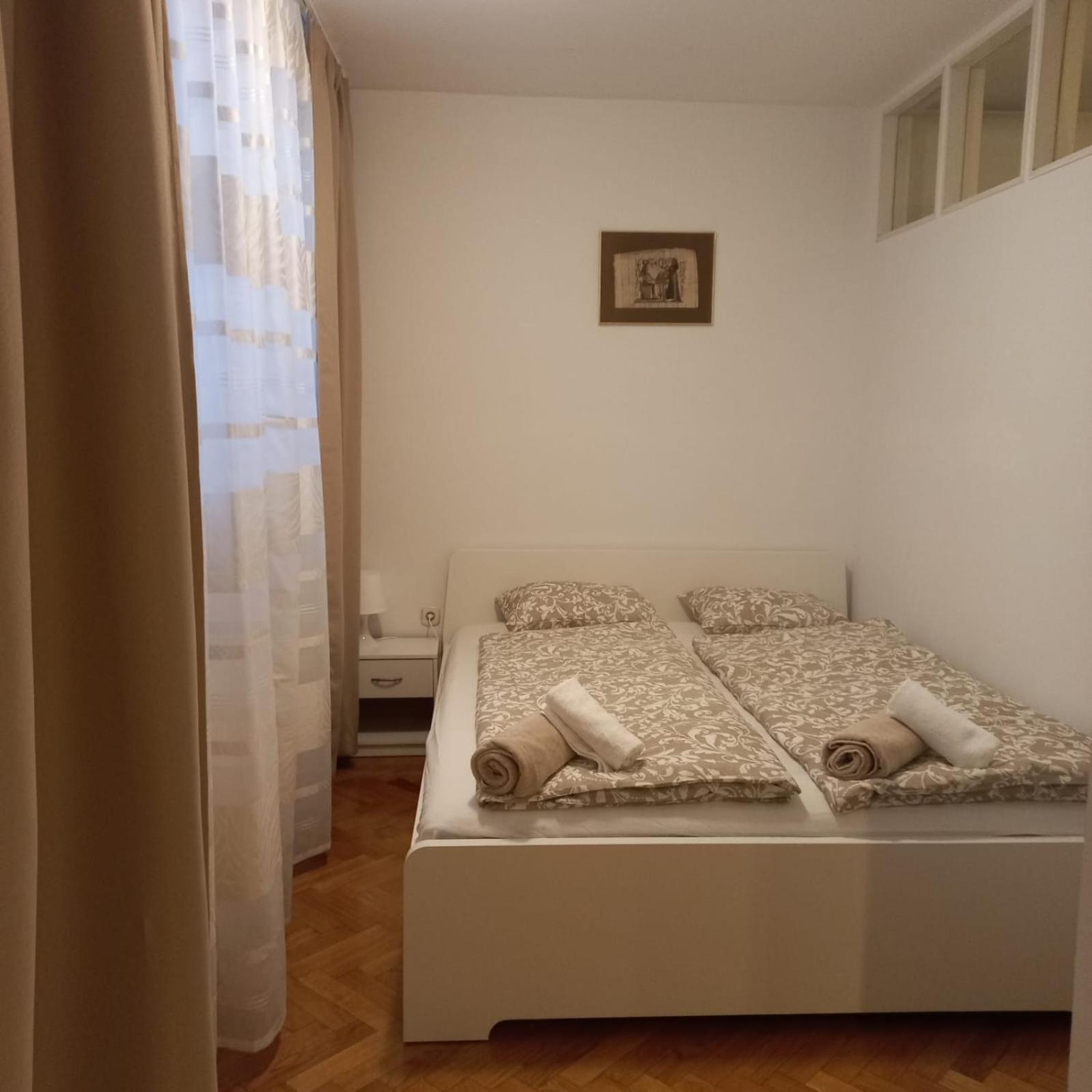 Apartment Blue Moon Ljubljana Bagian luar foto